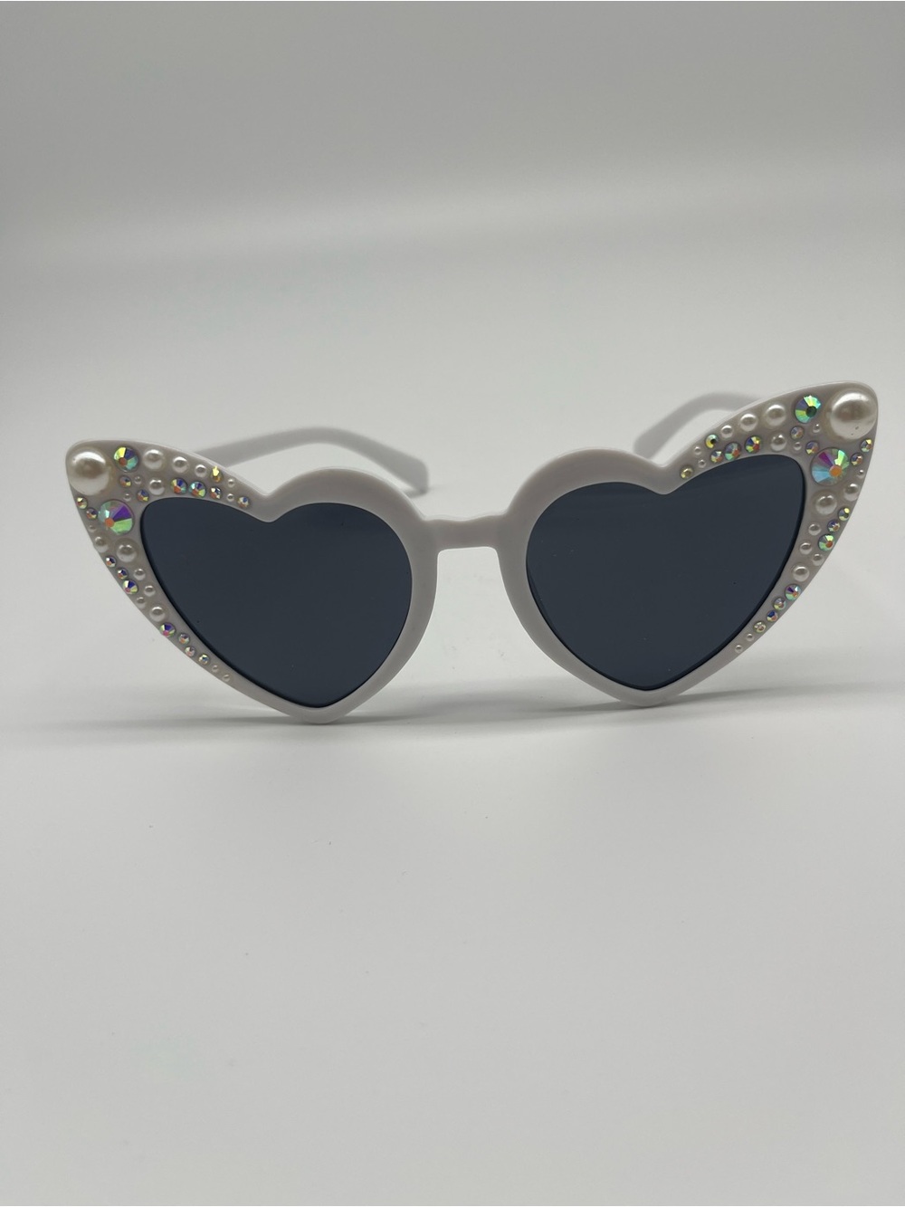 Bride White Heart Cat-Eye Sunglasses with Rhinestones